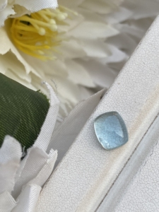 2.99ธรรมชาติกะรัตพลอยสีฟ้าทรงหลังเบี้ยหินลูกปัดสีขาวสร้อยคออัญมณีทำให้เงางามอัญมณีหลวม - Product Image 2