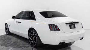 Sedán Usado 2025 Ghost Black Badge AWD Automático con Tapicería de Cuero, Portaequipajes de Aleación de Aluminio, Neumáticos R17, Disponible con Volante a la Izquierda y Derecha - Product Image 6