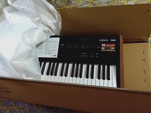( J) OFFRE DE GROS Kronos 2 Synthétiseur 61 touches Livraison la plus rapide en 5 jours - Product Image 2