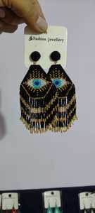 Pendientes temáticos de ojos azules con cuentas de semillas de cristal hechos a medida, ideales para diseñadores de joyas turcos y accesorios de moda para reventa - Product Image 5