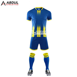 ชุดฟุตบอลแบบกำหนดเอง เสื้อและกางเกงขาสั้น ชุดยูนิฟอร์มทีม ชุดฝึกซ้อมฟุตบอลที่สวมใส่สบายสำหรับการแข่งขันและการฝึกซ้อม - Product Image 2