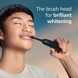 Philips Sonicare W DiamondClean - Cabezales de repuesto originales para cepillo de dientes eléctrico, negros, paquete de 4, suministro para un año, HX6064/95 - Product Image 4