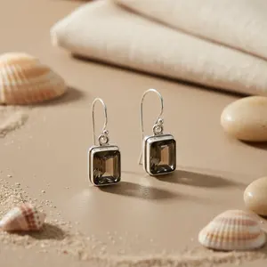 Boucles d'oreilles en argent 925 plaqué diamant pour femmes - Quartz fumé, clous ou pendantes, design mignon - Product Image 1