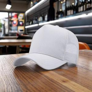 Gorra de camionero de malla con ala curva de espuma de 5 paneles de alta calidad personalizada al por mayor, gorra de camionero con logotipo de parche con apliques - Product Image 3