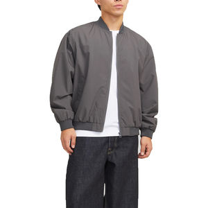 Venta al por mayor Unisex Warm Heavyweight Down Bomber Jacket para hombres con capucha Puffer Coat Baseball Nylon Coat Streetwear Chaquetas deportivas - Product Image 5