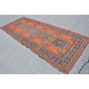 Alfombra de 4.7x11.3 pies, Alfombra Vintage, Alfombra Turca de Lana a Cuadros Naranja - Product Image 3