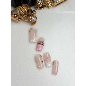 Strass pour ongles Blush Heiress, pierres décoratives élégantes de couleur rose blush pour le nail art - Product Image 4