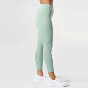 Venta al por mayor 2025 calidad superior tamaño adulto mujeres Yoga Legging peso ligero mujeres Legging superventas mujeres Legging servicio OEM - Product Image 2