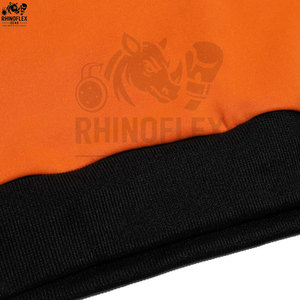 Sudaderas con capucha de hombre mezcladas de algodón básicas de alta calidad personalizadas Diseños de invierno Premium con logotipo propio Nuevas sudaderas con capucha de hombre teñidas lisas - Product Image 4