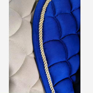 Almohadilla de sillín de salto de equitación ecuestre de tela satinada personalizada a un precio razonable con forro de polialgodón - Product Image 6