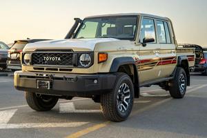 รถมือสองที่ใช้อย่างประณีต2022 toyotas Land Cruiser รถมือสองขับด้านซ้ายมือซ้าย4.5D แบบ79DC - Product Image 3