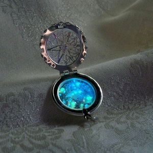 2024 nouveauté rue garçon clair résine lien collier vente chaude Hip Hop Punk infini tour de cou pour hommes bijoux fabriqués - Product Image 4