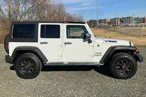 JEEP WRANGLER UNLIMITED SPORT 4X4 2013 D'OCCASION (LHD/RHD) - Product Image 5
