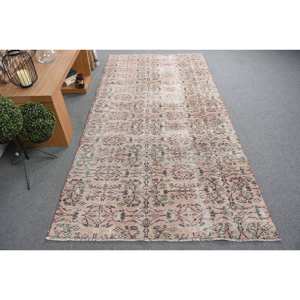 Tapis en laine rose vintage de 4.6x9.3 pieds, tapis turc tissé à plat, motif patchwork, décoration de salon avec support en latex - Product Image 1