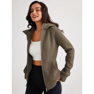 Hoodies classiques pour femmes créés avec du tissu en coton polaire brossé bords côtelés coupe surdimensionnée et coutures durables pour l'usure - Product Image 5
