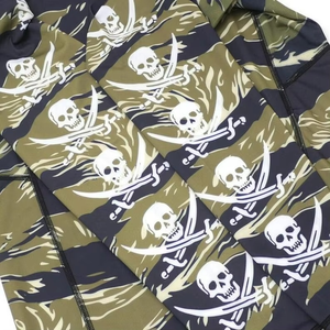 Men's Forest Green Long Sleeve Rash Guard Neighborhood Camo <b>Printed</b> Lightweight Running Clothes - Product Image 2