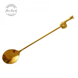 批发纯黄铜茶勺长柄圆形金色长颈鹿设计定制用于厨具