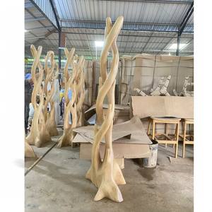 Perchero de madera maciza hecho a mano con borde vivo, estante de dormitorio de estilo Driftwood único para sombrero, abrigo, accesorio para sala de estar - Product Image 3