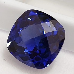 Piedra Preciosa de Corte Cojín de Color Azul, Forma Premium para Joyería, Hecho en China - Product Image 6