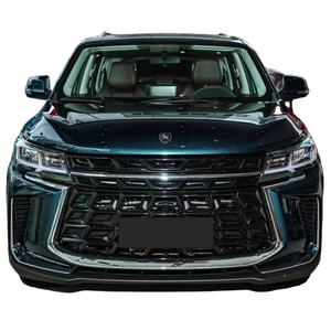 Sedán Automático de Lujo T5 2024, Asientos de Cuero de Alta Calidad con Interior Claro, Neumáticos R17, Caja de Cambios Manual, Techo Solar Panorámico, Visión Trasera de 360° - Product Image 1