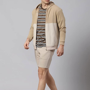 เสื้อมีฮู้ดโอเวอร์ไซส์ผ้าคอตตอน100% 450 GSM รุ่นใหม่ผลิตตามสั่ง - Product Image 5