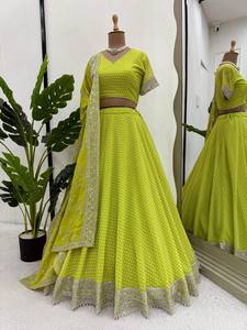 El último diseñador Faux Georgette hilo bordado secuencia trabajo Lehenga Choli por FabZone - Product Image 2