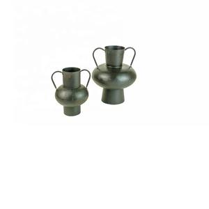 Jarrón de mesa de Metal negro mate de alta calidad, Juego de 2 jarrones de mesa decorativos hechos a mano modernos, decoración elegante para el hogar y la sala de estar - Product Image 3