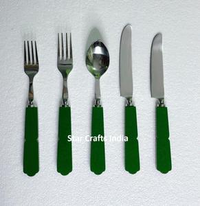 2025 Vente exclusive sur les ustensiles de cuisine poignée design 2 cuillères 1 couteau et 2 fourchettes ensemble de couverts pour la maison et l'hôtel - Product Image 1