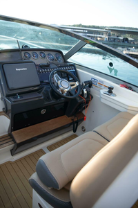 2016 S-e-a R-a-y 350 S-u-n-d-a-n-c-e-r - Product Image 4