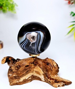 Wholesale Black Sardonyx <b>Sphere</b> Natural Healing <b>Crystal</b> Ball for Reiki, Meditation, Chakra Balancing & Spiritual Energy Decor - Product Image 4