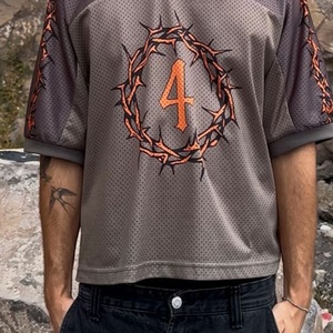 เสื้อยืดผ้าตาข่ายสำหรับผู้ชายเสื้อฟุตบอลไซส์ใหญ่พิเศษเสื้อยืดตาข่ายแฟชั่นแนวสตรีทสำหรับบริการ OEM พร้อมโลโก้แบรนด์ - Product Image 2