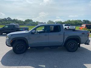 Meilleures offres aujourd'hui 2024 Nissan Frontier PRO-4X - Product Image 3