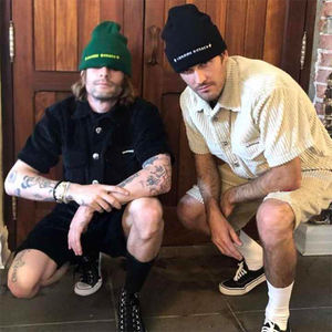 Maßgefertigte Kurzarm-Oversize-Cordhemden mit Knöpfen und Doppeltaschen für Herren Satin-gefüttertes Cordhemd Unisex - Product Image 3