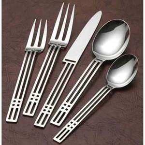 Juego de Cubiertos de Acero Inoxidable Plateado Personalizado al por Mayor con Diseño de Mango Hecho a Mano, Juego de Cubiertos de Aspecto Moderno Único - Product Image 4