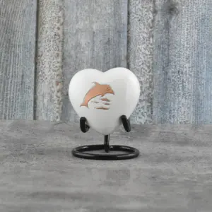 Vendeur B2B urne souvenir petit coeur avec support urnes gravées pour cendres de bébé souvenirs coeur de haute qualité souvenir coeur en laiton souvenir - Product Image 1
