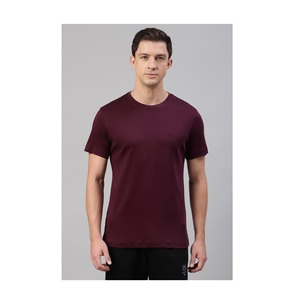 Camiseta de algodón suave con estilo de excelente calidad Camiseta con cuello redondo para capas o ropa informal individual disponible en tamaños personalizados - Product Image 1