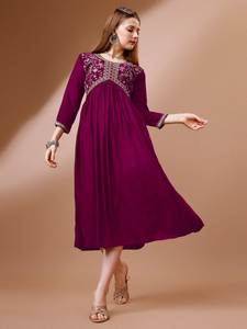 Rayonne de haute qualité brodée Anarkali Kurti 3/4 manches écologique nouvelle mode Streetwear doux lavable-en vrac en gros pour - Product Image 3