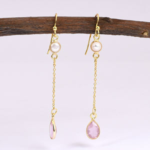 เงินแท้ 925 พร้อมทองชุบ Rose Quart ต่างหูมุก - Product Image 6