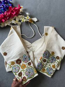 Beau coton Khadi avec fabricant de blouses brodées au point de chaîne et fournisseur de l'Inde au taux le plus bas - Product Image 2