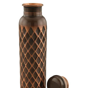 Bouteille en cuivre étanche à la main polie design eco safe favorise le bien-être et l'hydratation adapté au yoga en salle de sport - Product Image 1