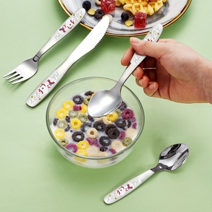 Cuchillo de carne <span class=keywords><strong>para</strong></span> niños de alta calidad, tenedor, cuchara, juego de cubiertos de acero inoxidable 18/10, cubiertos <span class=keywords><strong>para</strong></span> niños con caja de regalo - Product Image 5