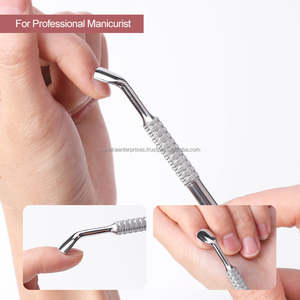 Empujador de Cutículas de Acero Inoxidable Estilo Ruso, Doble Extremo, Reutilizable, con Forma de Herradura, para Eliminar Piel Muerta, Limpieza de Uñas y Manicura - Product Image 3