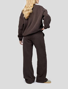 Custom Wholesale Trendy Oversized Lounge <b>Set</b> for <b>Women</b> Heavyweight Fleece Sweatshirt & Sweatpants <b>2</b> <b>Piece</b> Tracksuit - Product Image 3