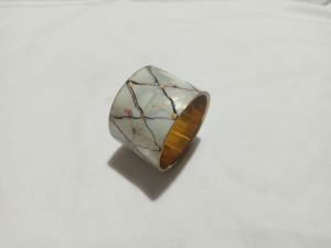 Anillo de Servilleta de Concha de Nácar con Incrustaciones Simples - Decoración de Mesa para Bodas - Product Image 2