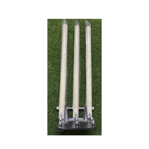 Ensemble de souches de ressort en bois de cible de Base en métal robuste équipement d'entraînement de pratique de cricket en gros - Product Image 1
