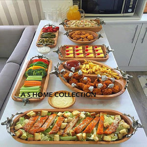 Plateau de service en bois de conception de visage de renne forme personnalisée pour les fêtes d'anniversaire célébration plateau de service décoratif - Product Image 1