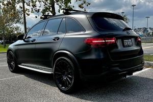 Mercedes-AMG GLC 43 2019 usado de primera calidad, motor V6 biturbo de 362 hp, tracción en las cuatro ruedas. - Product Image 2