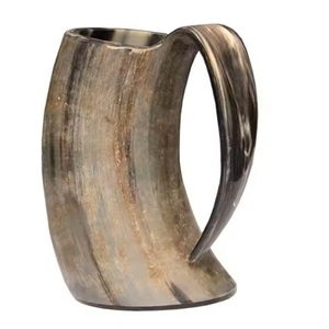 Mug en corne de viking, corne naturelle, artisanat, mug d'inspiration médiévale à vendre et bière, poignée parfaite, mug en corne de viking à vendre - Product Image 2