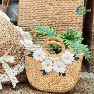 BOLSO DE MANO DE AGUA JACINTO Hecho a mano de primera calidad Bolsos de mujer Monederos Moda elegante y sostenible para consumidores con conciencia ecológica - Product Image 2