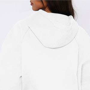 Haut court personnalisé pour femmes Sweat à capuche en coton à manches longues en coton et polaire Streetwear décontracté Sweat à capuche court surdimensionné OEM - Product Image 6